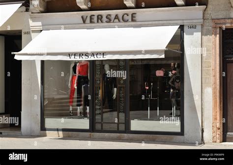 occhiali venezia versace|Versace Venezia San Moise Boutique .